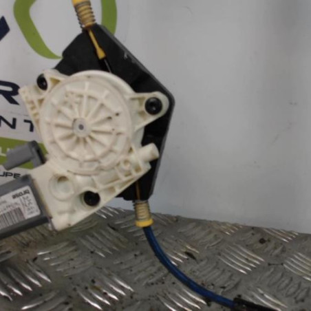 Leve vitre electrique avant droit PEUGEOT 307
