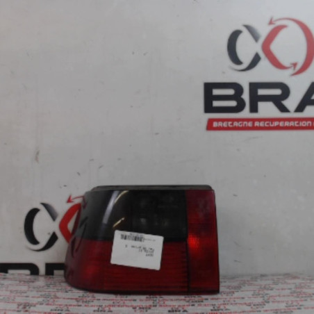 Feu arriere principal gauche (feux) SEAT IBIZA 2 Photo n°1