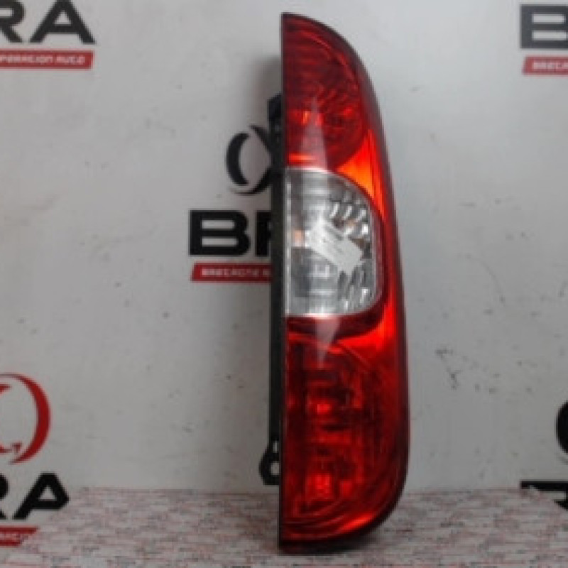 Feu arriere principal droit (feux) FIAT DOBLO