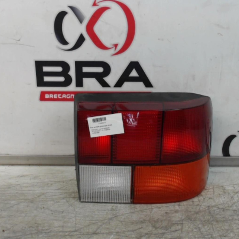 Feu arriere principal droit (feux) RENAULT R19