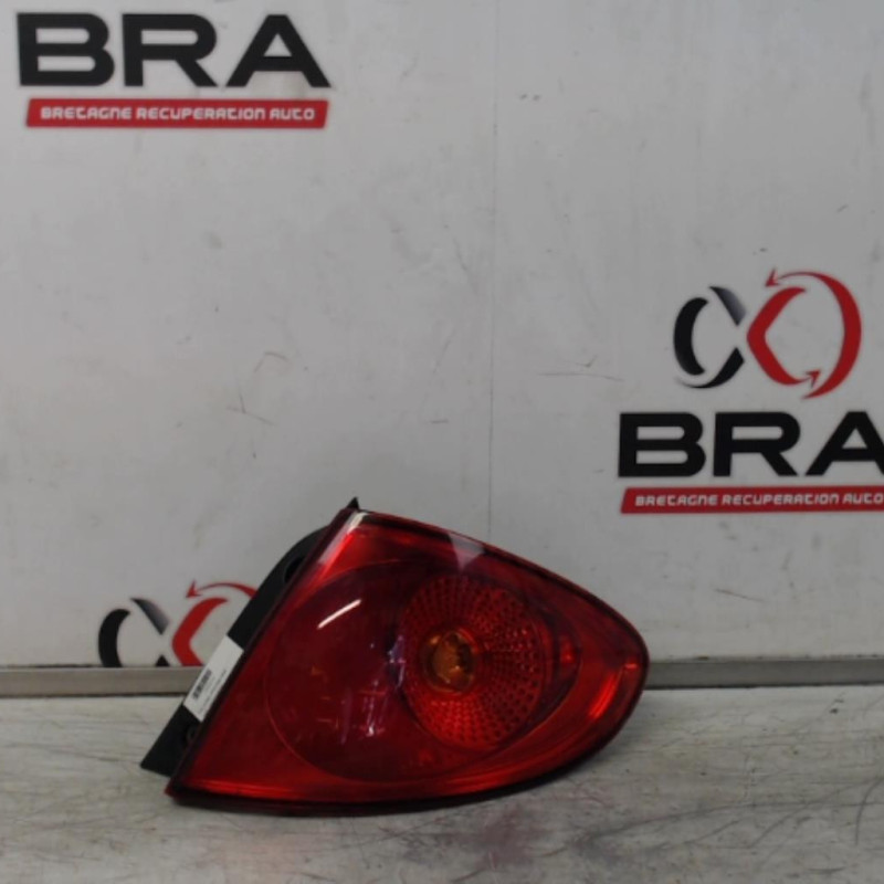 Feu arriere principal droit (feux) SEAT TOLEDO 3 Feu arriere principal droit (feux) SEAT TOLEDO 3
