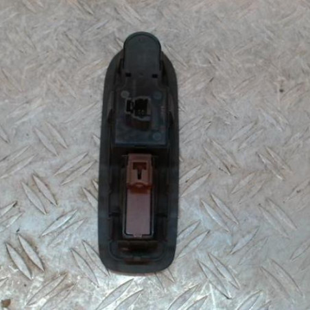 Interrupteur de leve vitre avant gauche PEUGEOT 407