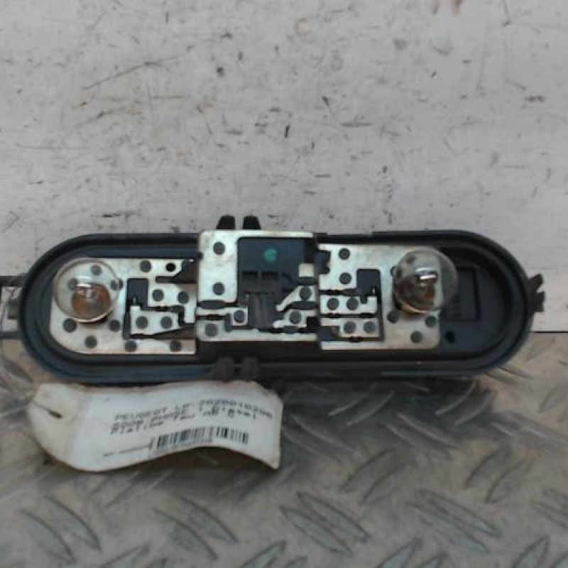 Platine feu arriere gauche PEUGEOT 5008 1 Platine feu arriere gauche PEUGEOT 5008 1