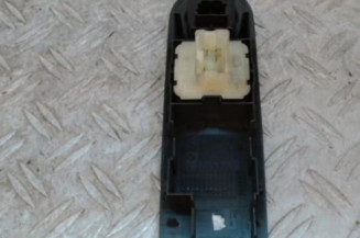 Interrupteur de leve vitre RENAULT CLIO 4