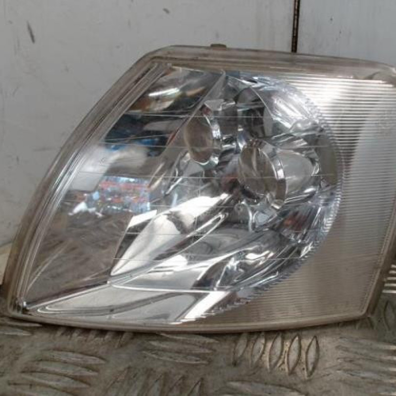 Optique avant secondaire gauche (feux)(clignotant) VOLKSWAGEN PASSAT 4