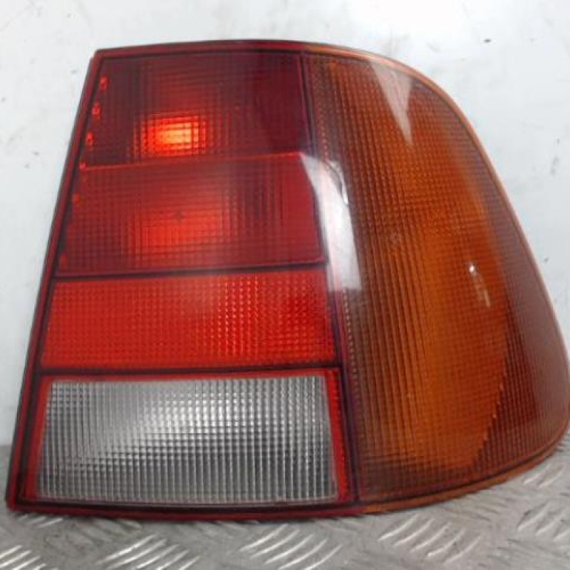 Feu arriere principal droit (feux) VOLKSWAGEN POLO 3