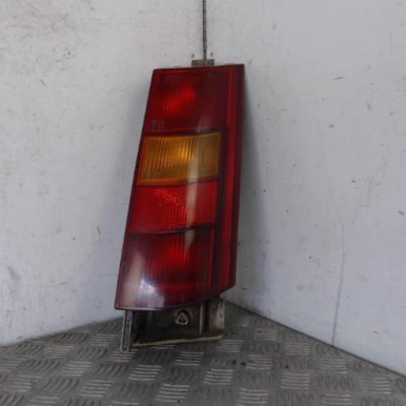 Feu arriere principal droit (feux) RENAULT SUPER 5