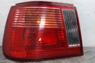 Feu arriere principal gauche (feux) SEAT IBIZA 2 Photo n°1