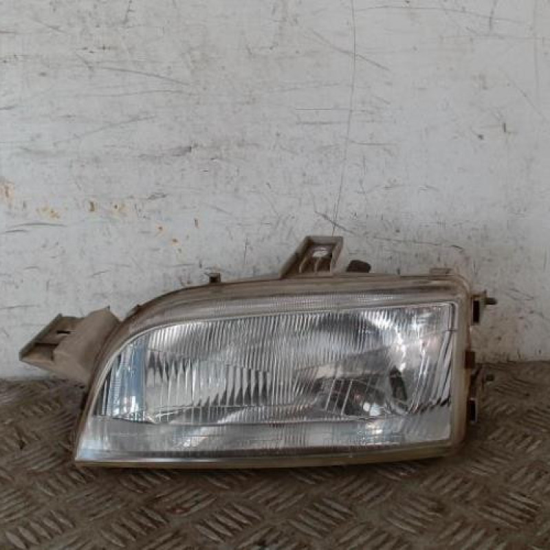 Optique avant principal gauche (feux)(phare) FIAT PUNTO 1