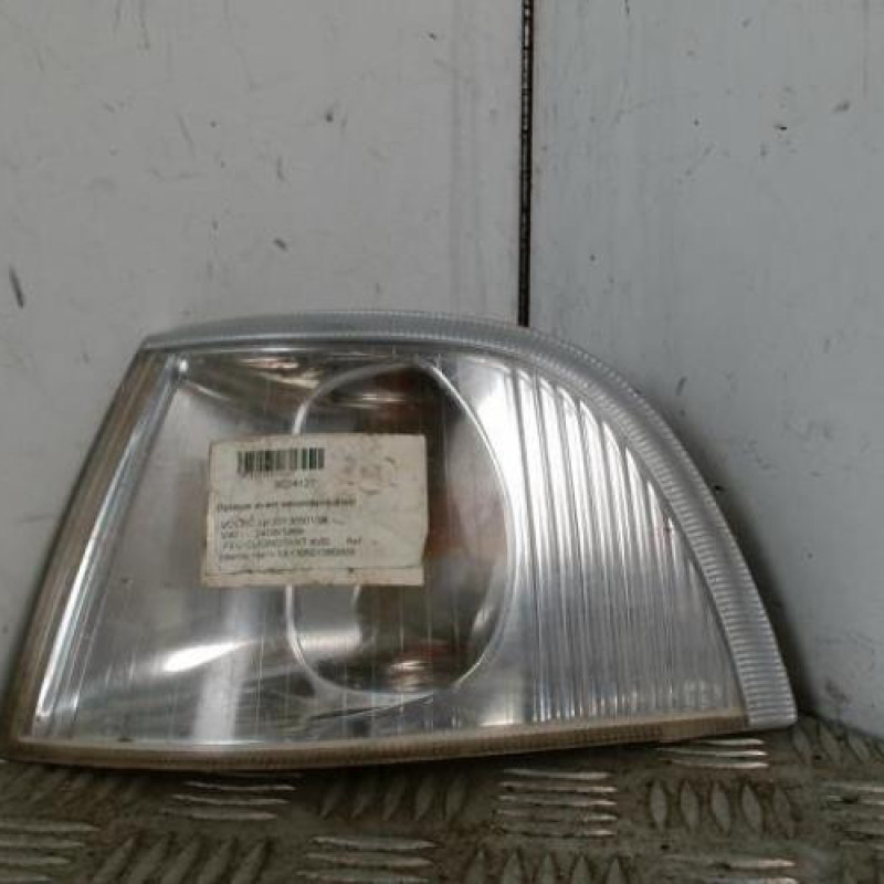 Optique avant secondaire droit (feux)(clignotant) VOLVO V 40 1