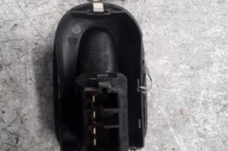 Interrupteur de leve vitre avant gauche PEUGEOT 306