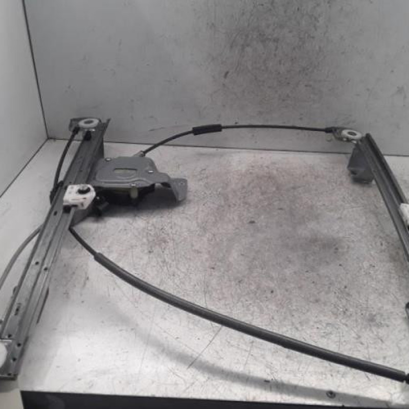 Leve vitre electrique avant gauche RENAULT KANGOO 2