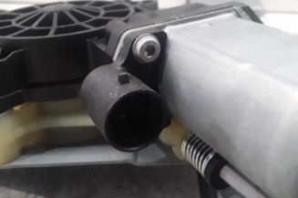 Leve vitre electrique avant gauche RENAULT KANGOO 2 Photo n°3