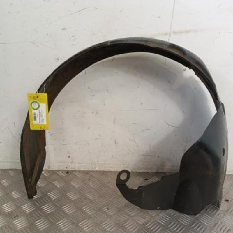 Pare boue avant gauche RENAULT TWINGO 1 Pare boue avant gauche RENAULT TWINGO 1