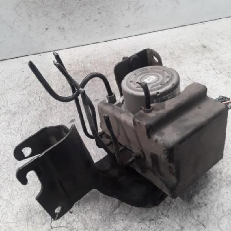 Bloc ABS (freins anti-blocage) PEUGEOT 2008 1 Bloc ABS (freins anti-blocage) PEUGEOT 2008 1