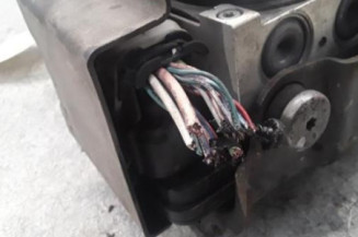 Bloc ABS (freins anti-blocage) PEUGEOT 2008 1
