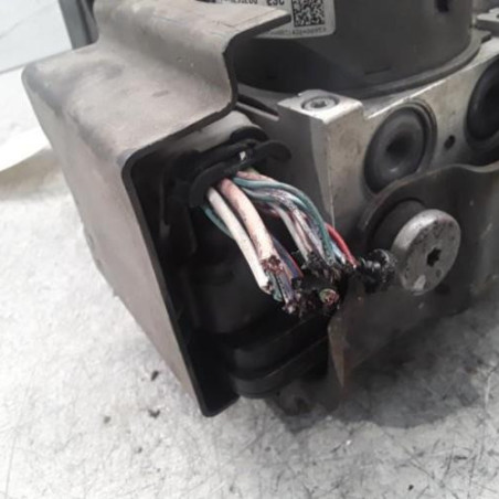 Bloc ABS (freins anti-blocage) PEUGEOT 2008 1