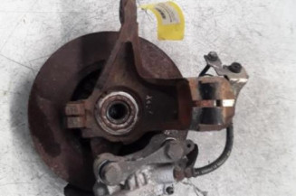 Moyeu avant gauche PEUGEOT 306