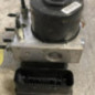 Bloc ABS (freins anti-blocage) TOYOTA YARIS 2
