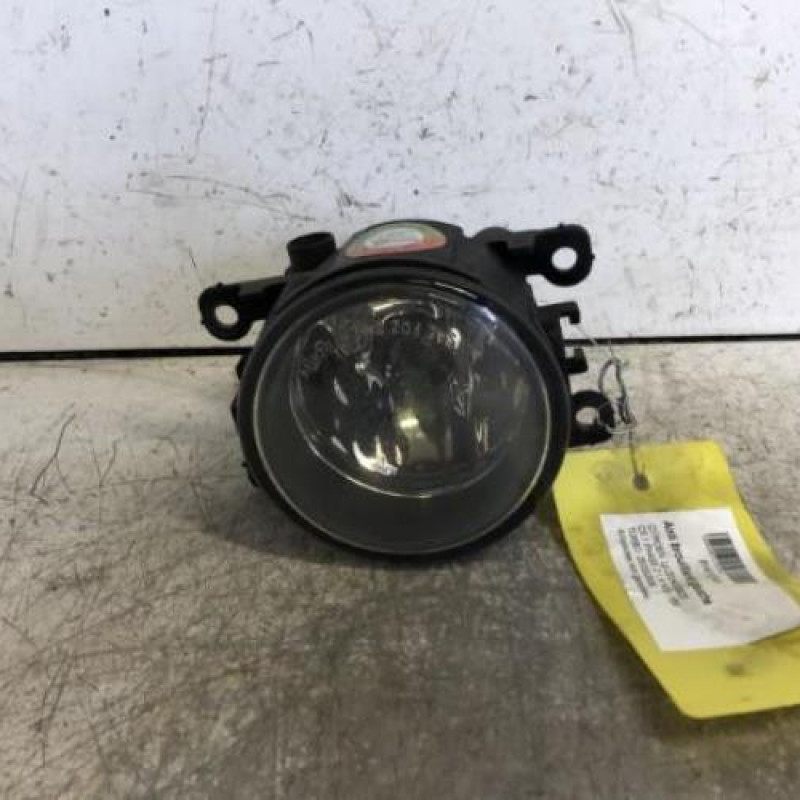 Anti brouillard gauche (feux) CITROEN C5 1 Anti brouillard gauche (feux) CITROEN C5 1