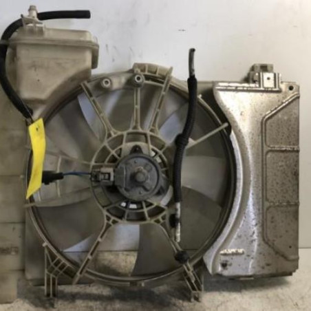 Moto ventilateur radiateur TOYOTA YARIS 2 Photo n°1