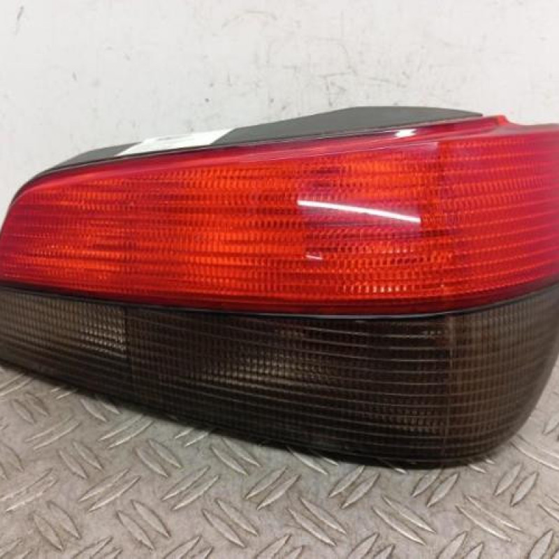 Feu arriere principal droit (feux) PEUGEOT 306 Feu arriere principal droit (feux) PEUGEOT 306