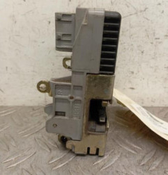 Serrure avant droit PEUGEOT 306