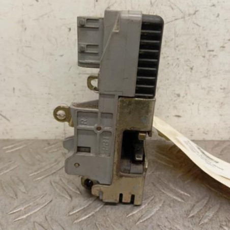 Serrure avant droit PEUGEOT 306