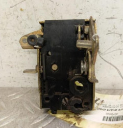 Serrure avant droit PEUGEOT 106