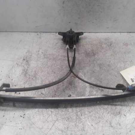 Leve vitre mecanique avant droit PEUGEOT 106 Photo n°1