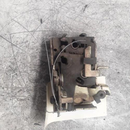 Serrure avant droit PEUGEOT 106