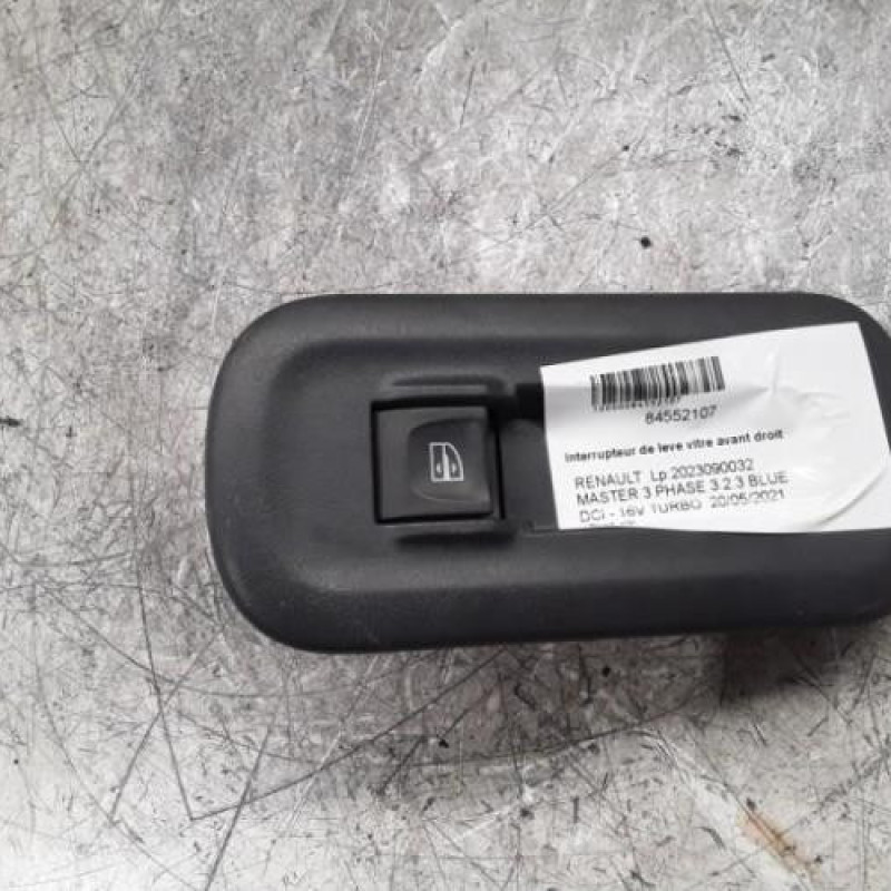 Interrupteur de leve vitre avant droit RENAULT MASTER 3