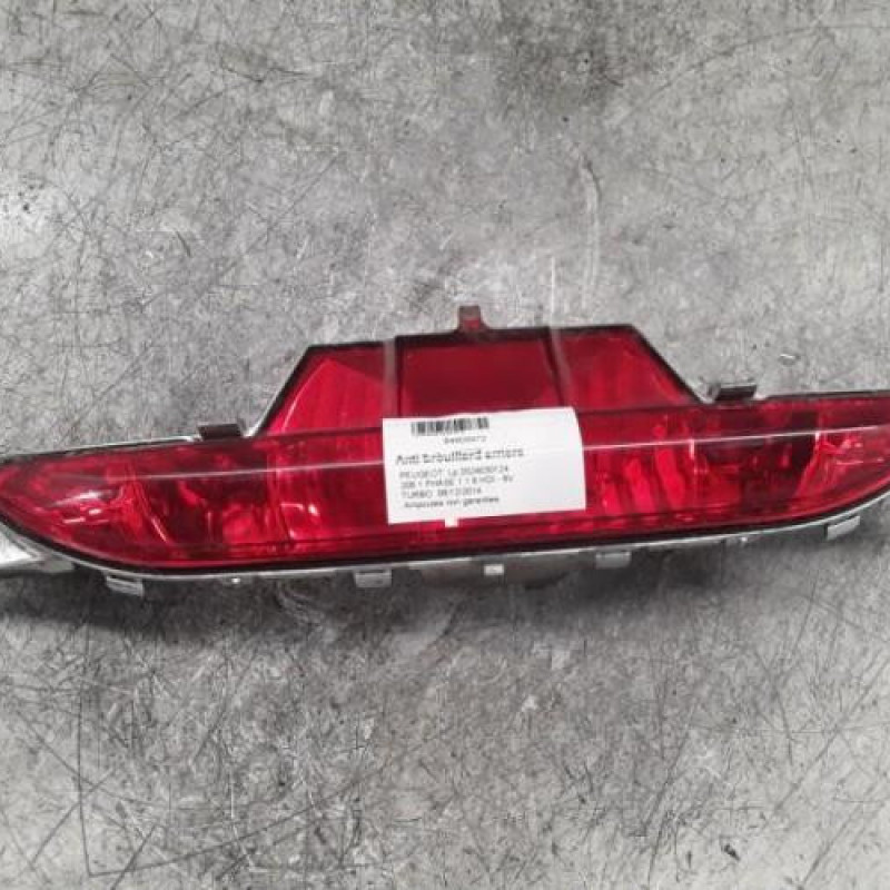 Anti brouillard arriere PEUGEOT 208 1 Anti brouillard arriere PEUGEOT 208 1