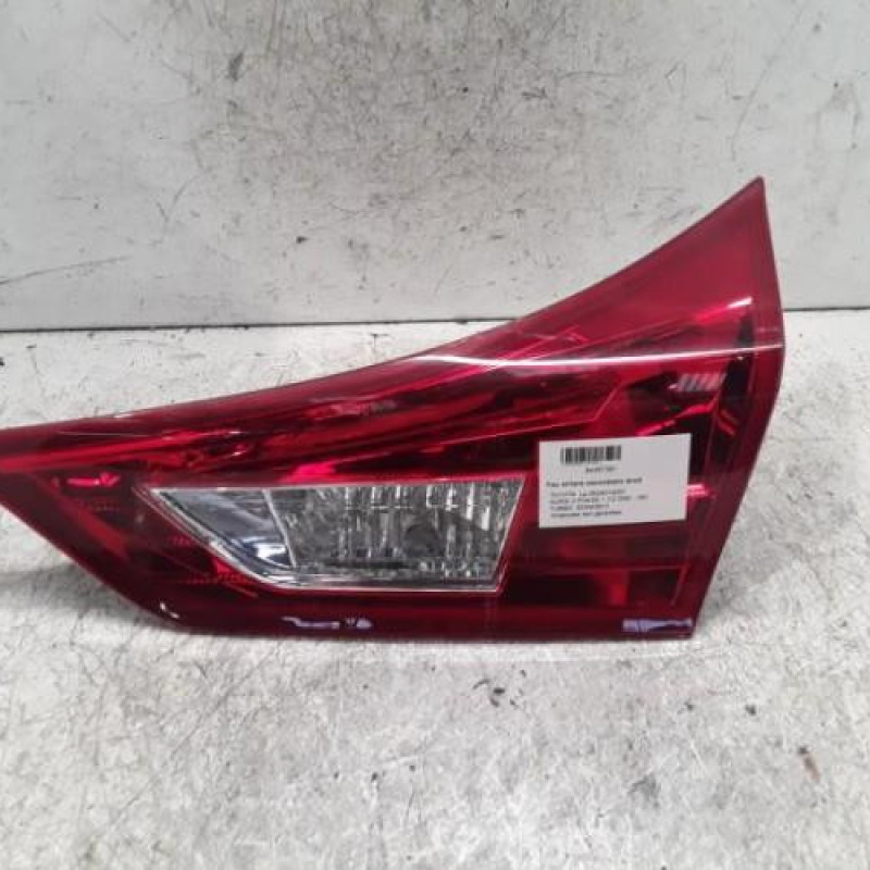 Feu arriere secondaire droit (feux) TOYOTA AURIS 2 Feu arriere secondaire droit (feux) TOYOTA AURIS 2