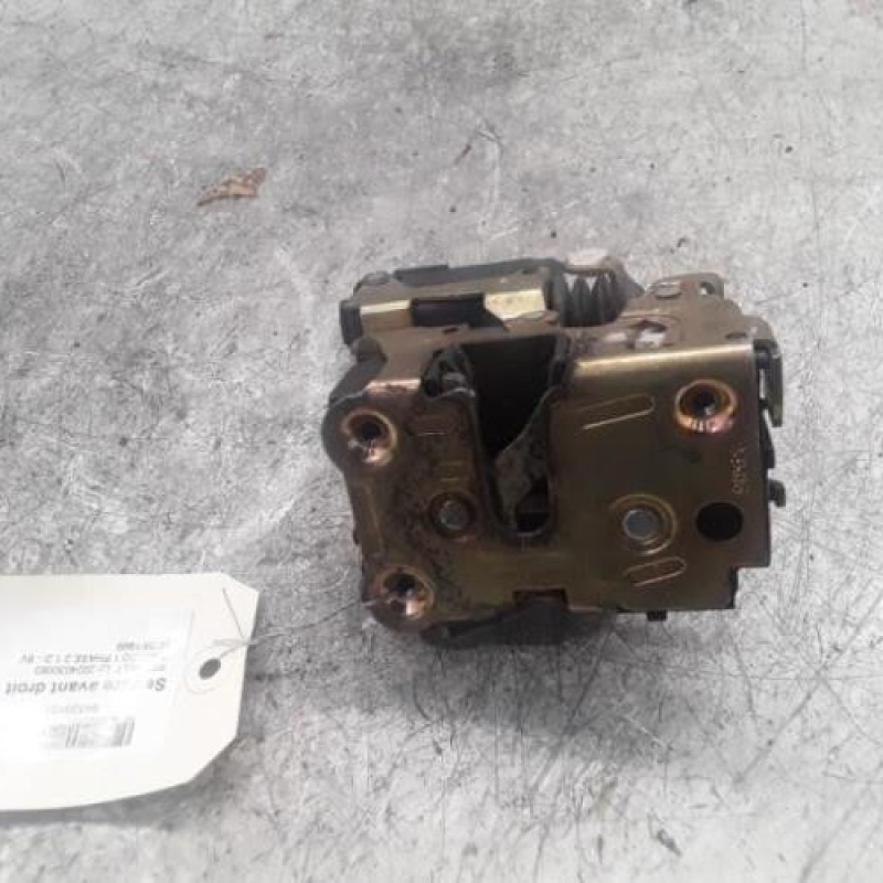 Serrure avant droit RENAULT TWINGO 1