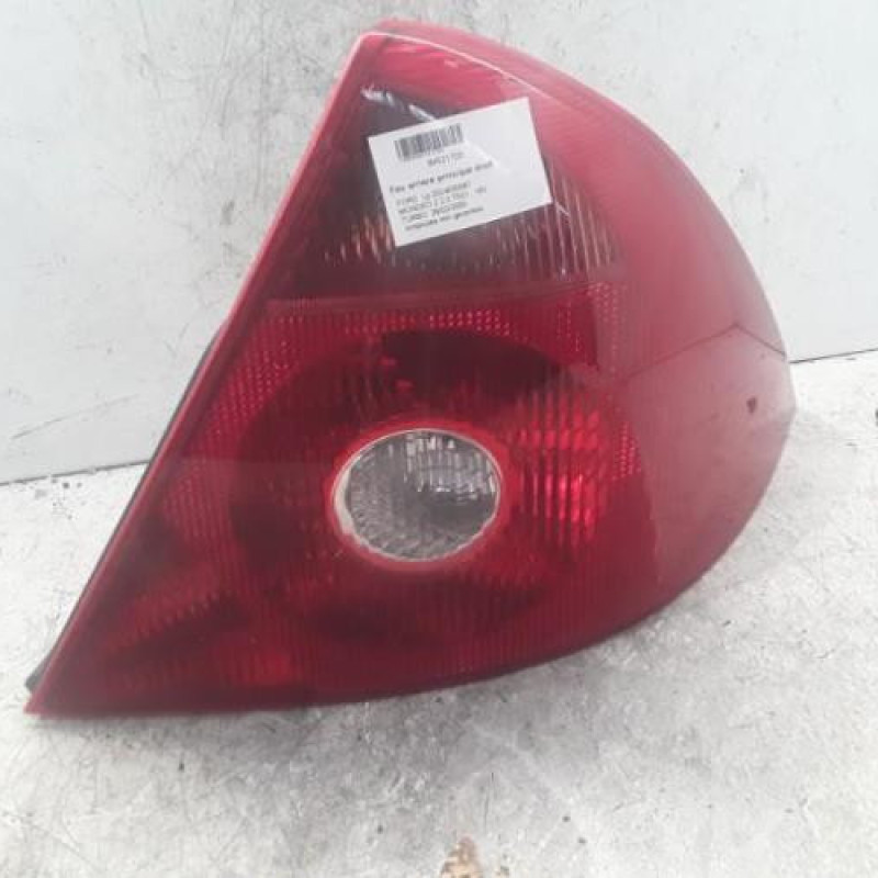 Feu arriere principal droit (feux) FORD MONDEO 2