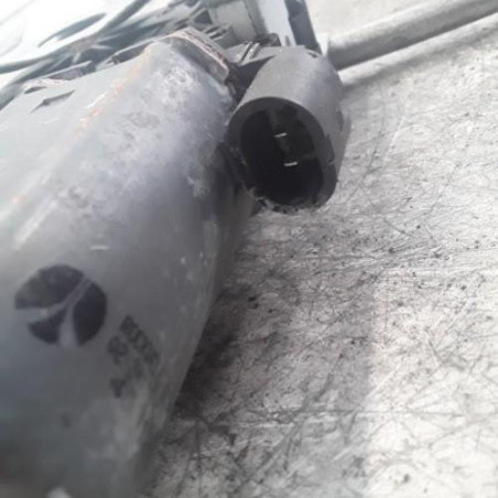 Leve vitre electrique avant droit RENAULT CLIO 1