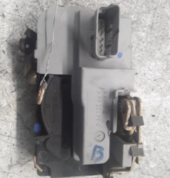 Serrure avant droit PEUGEOT 206