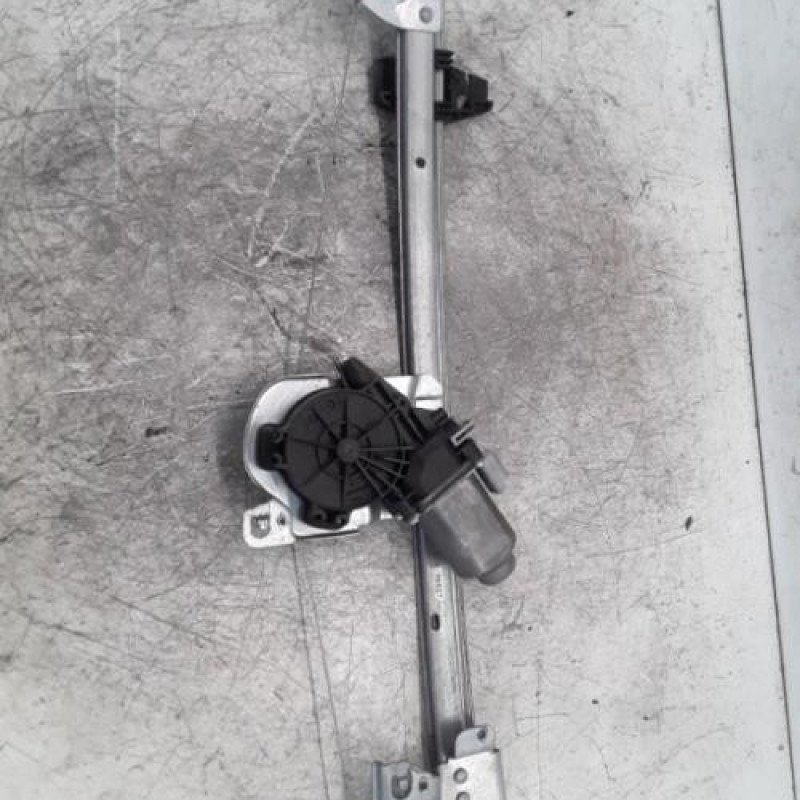 Leve vitre electrique avant droit CITROEN C3 1