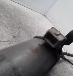 Leve vitre electrique avant droit PEUGEOT 106 Photo n°3