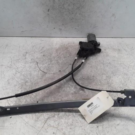 Leve vitre electrique avant gauche PEUGEOT 106 Photo n°1