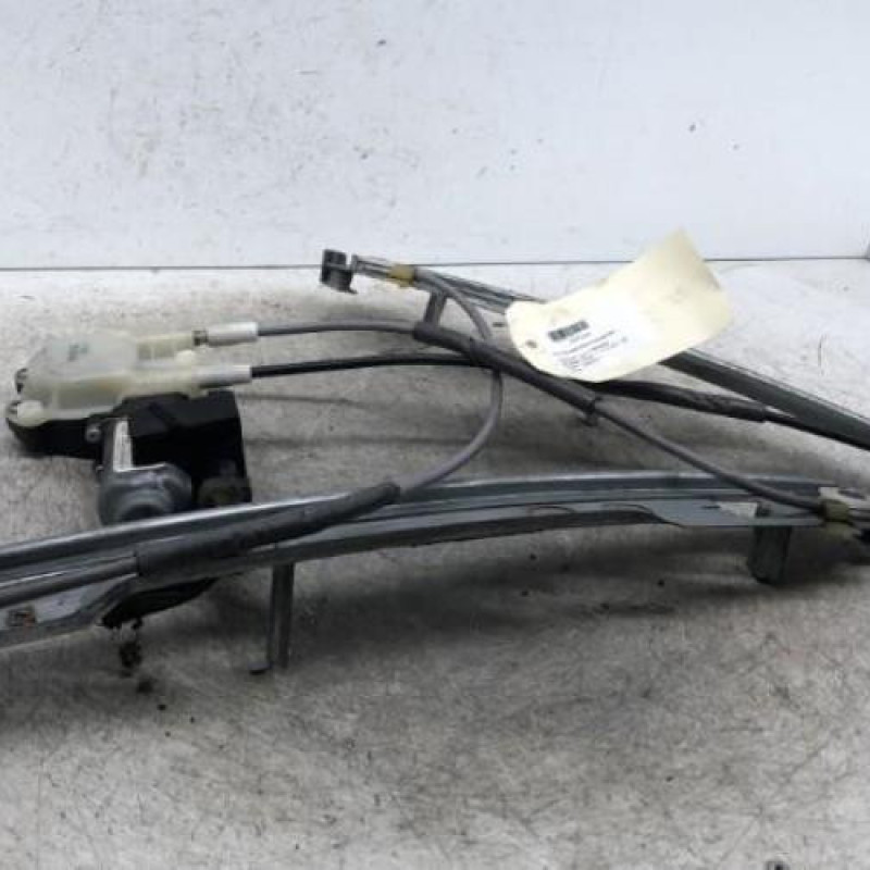 Leve vitre electrique avant gauche RENAULT MEGANE 2