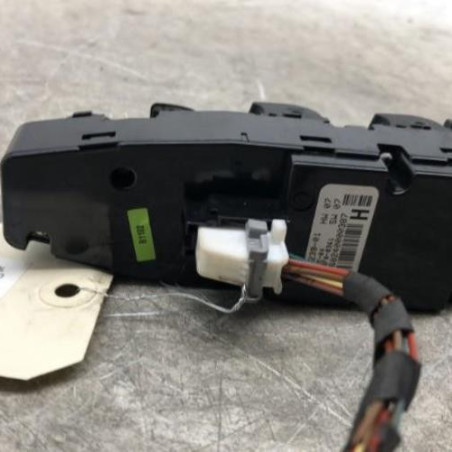 Interrupteur de leve vitre avant gauche BMW SERIE 5 F11