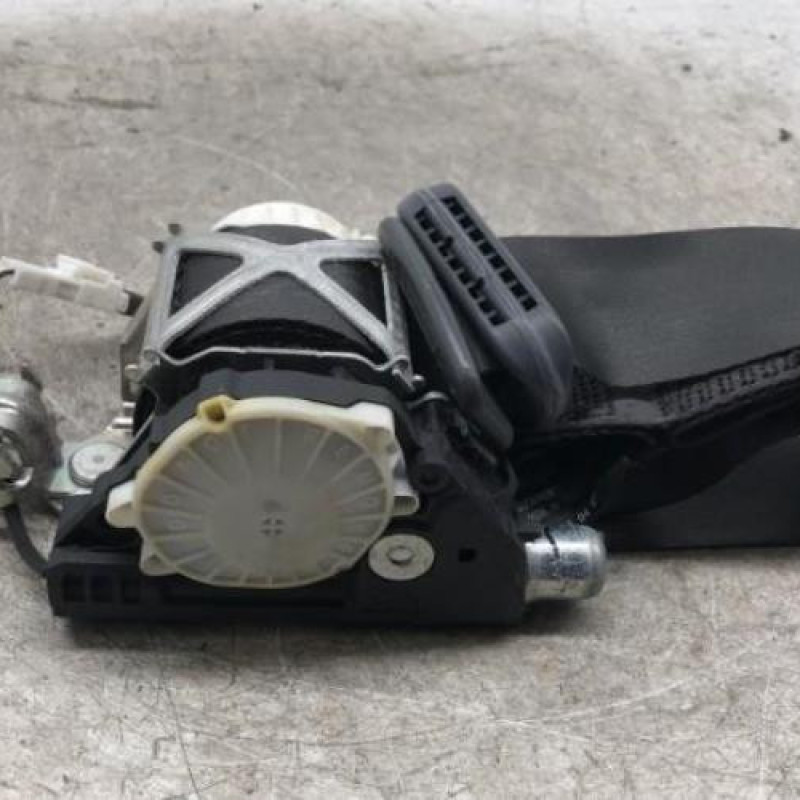 Ceinture avant droit RENAULT CLIO 3 Ceinture avant droit RENAULT CLIO 3