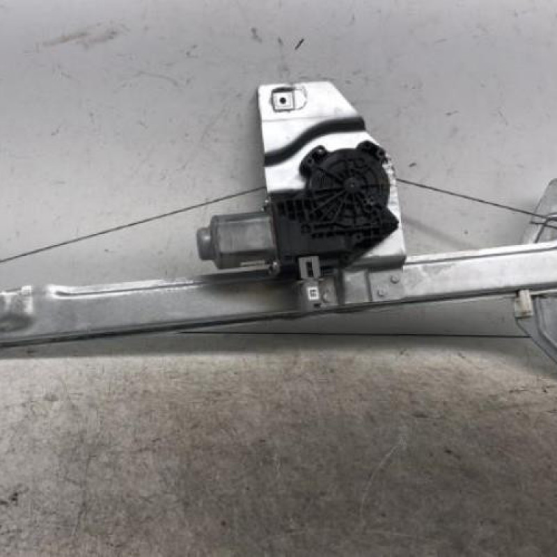 Leve vitre electrique avant droit CITROEN BERLINGO 2