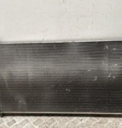 Radiateur clim TOYOTA VERSO Photo n°1