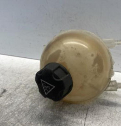 Vase d'expansion PEUGEOT 5008 1
