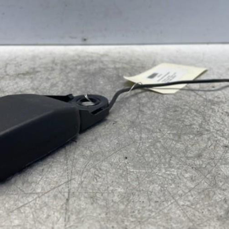 Attache ceinture arriere gauche PEUGEOT RCZ