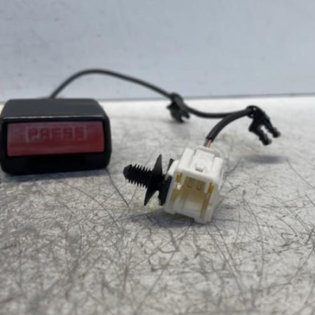 Attache ceinture avant droit PEUGEOT RCZ