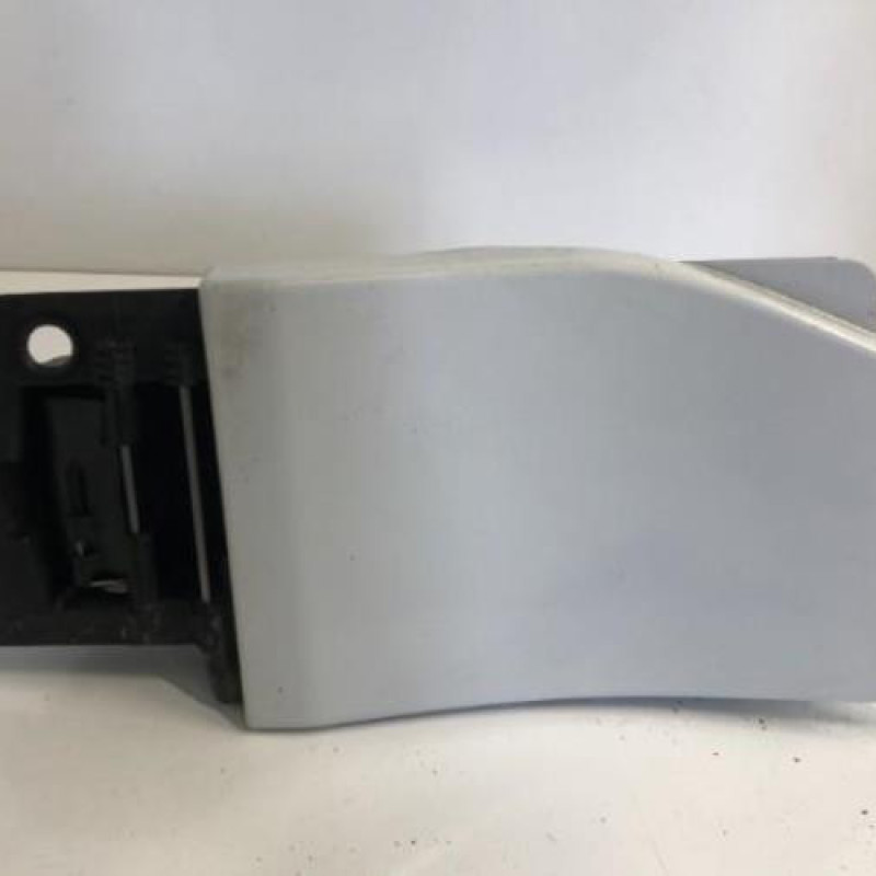 Trappe d'essence RENAULT TRAFIC 3 COURT Trappe d'essence RENAULT TRAFIC 3 COURT